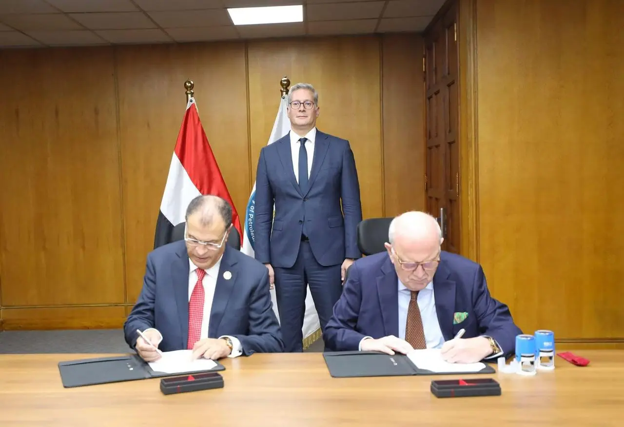 Signing Three Strategic Agreements
