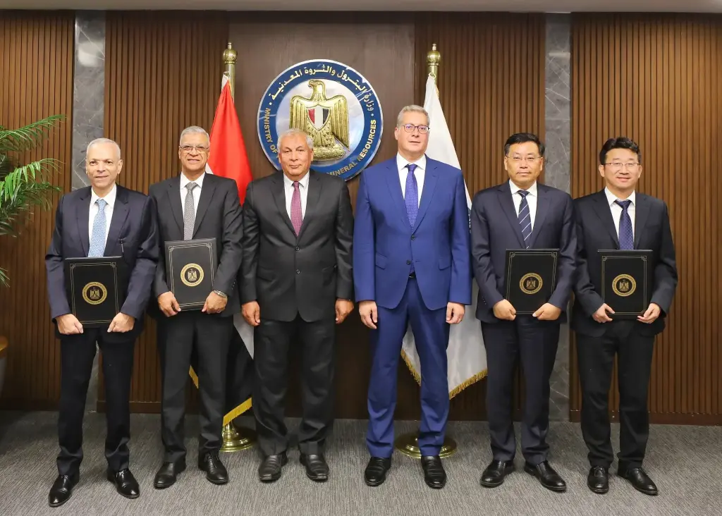 Signing of Final Contracts to Launch the Phosphoric Acid Production