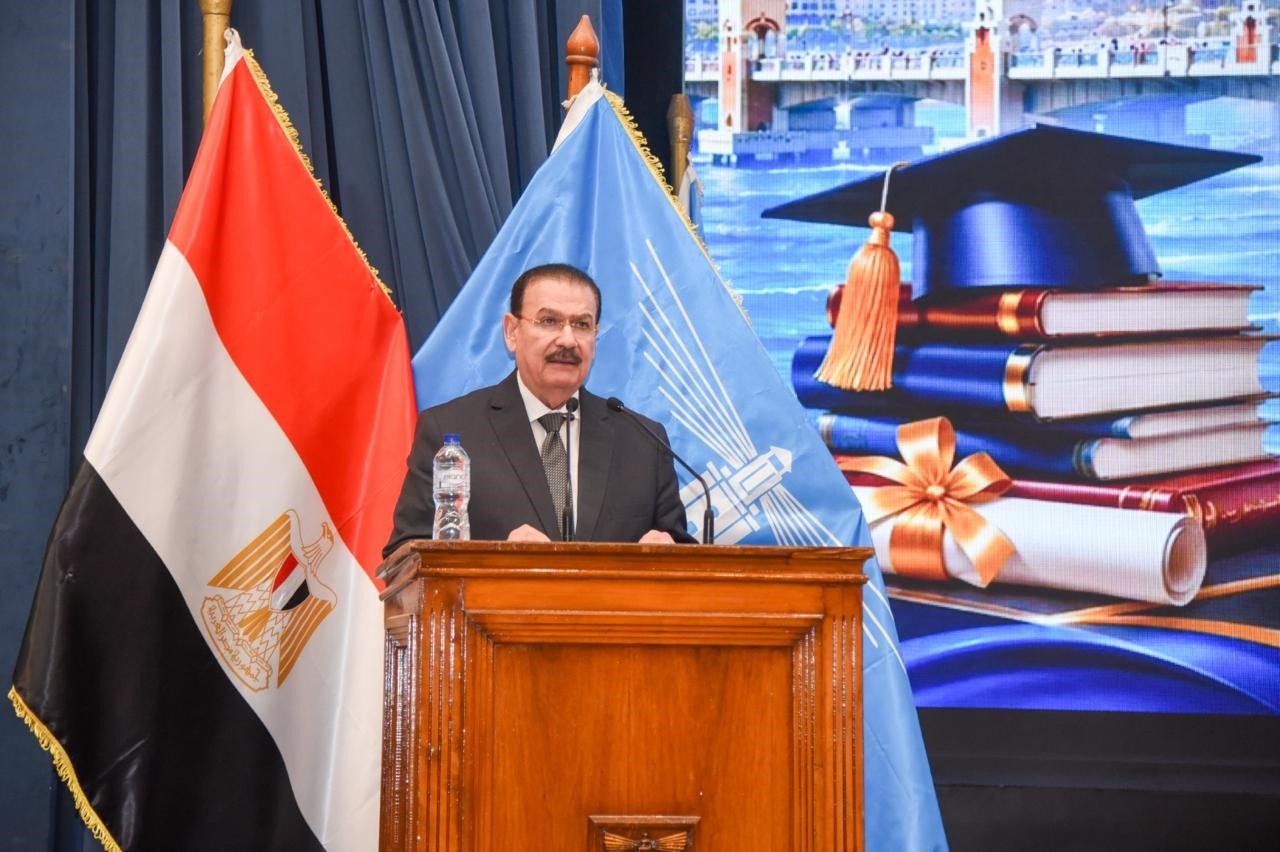 أبوقير للأسمدة والصناعات الكيماوية تشارك في تكريم أوائل الشهادات العامة بالإسكندرية